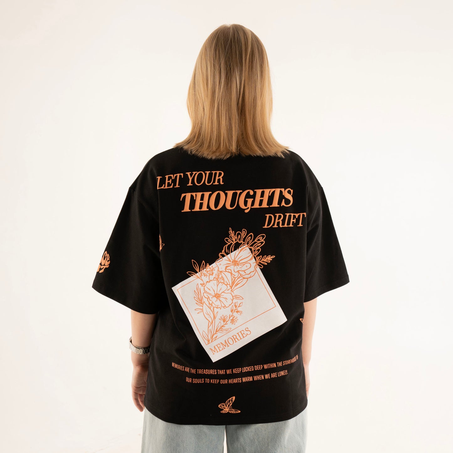 MEMORIES BLACK OVERSIZED HEAVYWEIGHT T-SHIRT