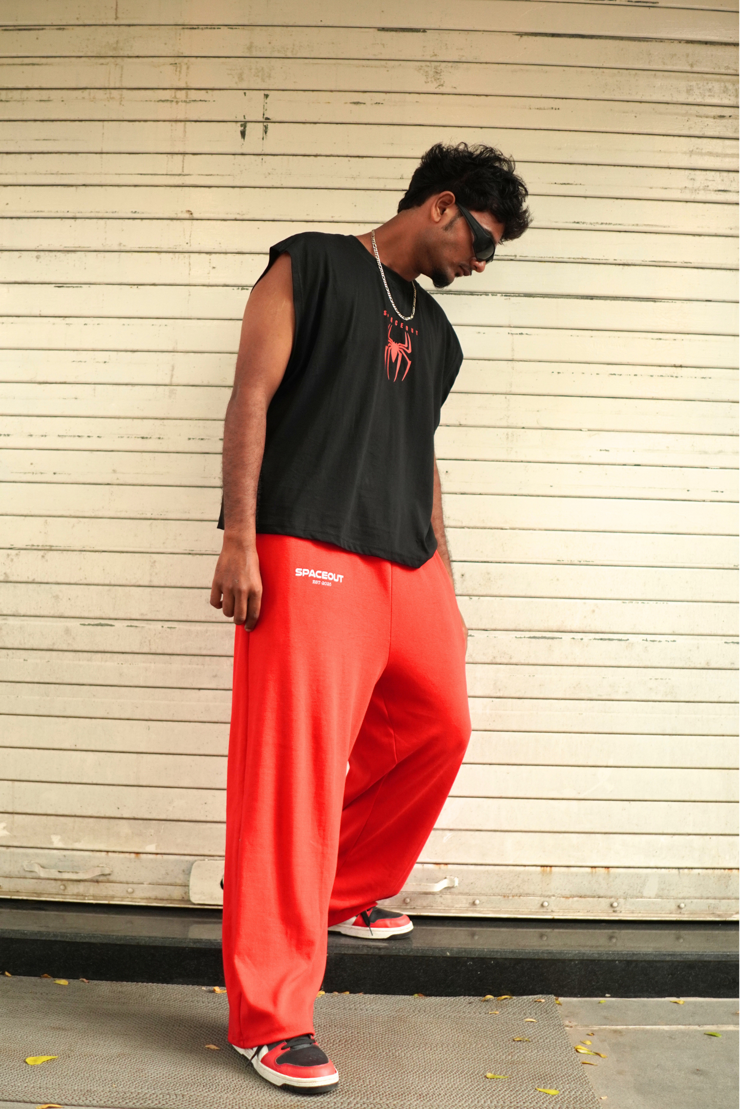 SPIDERMAN BLACK BOXY FIT