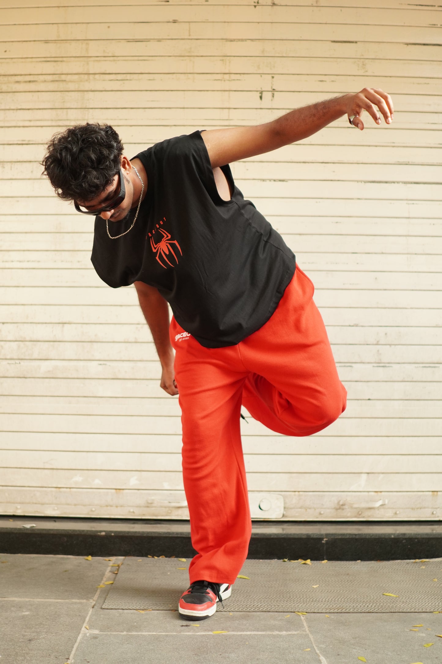 RED BAGGY TRACK PANTS